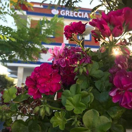 Exclusive Greccia Inn Dhermi Exterior photo