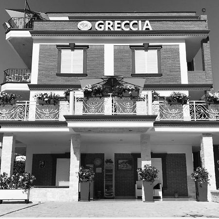 Exclusive Greccia Inn Dhermi Exterior photo